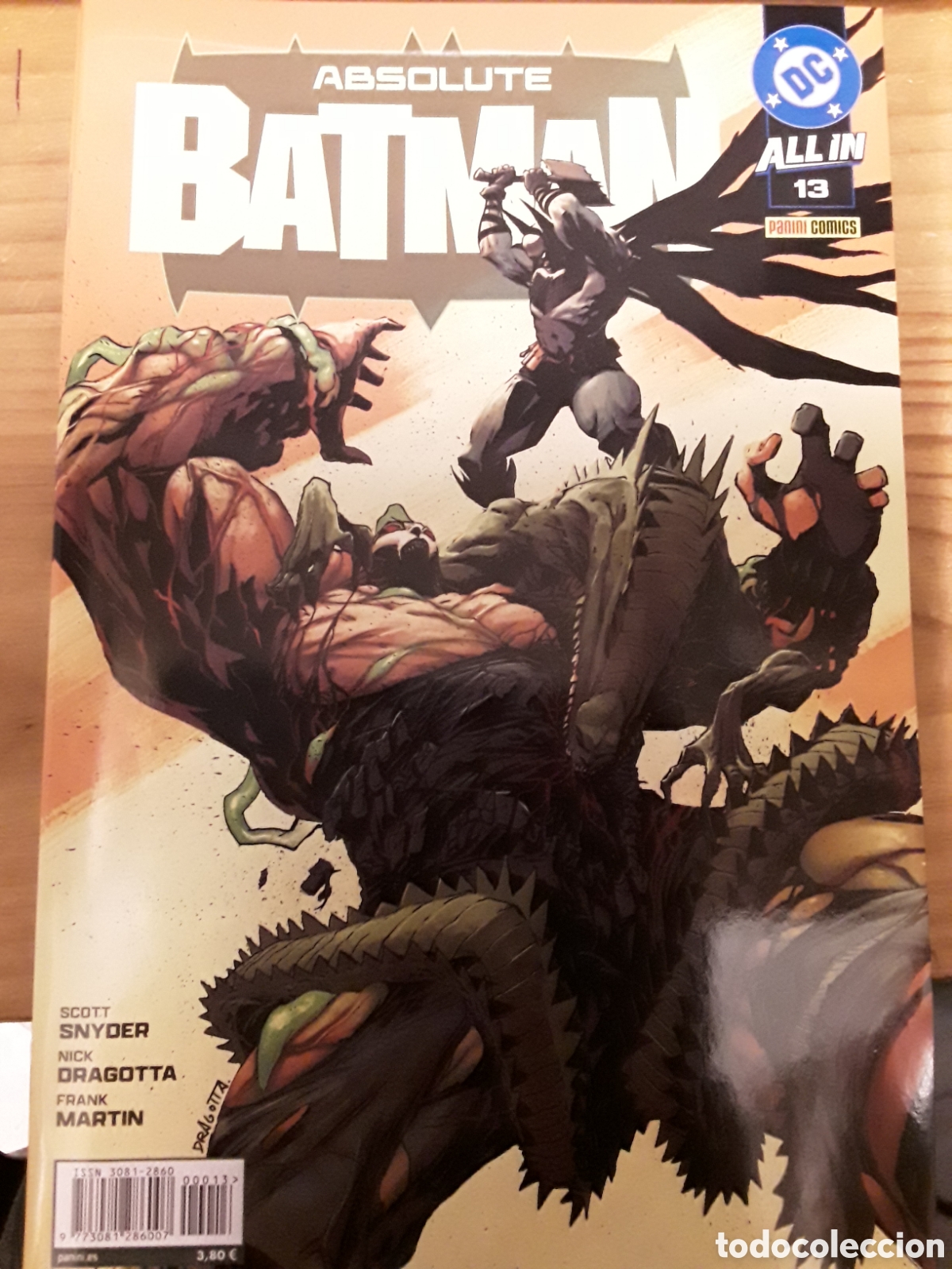 C&oacute;mics: Absolute Batman 13 - Snyder, Dragotta, Martin - Panini / DC - Foto 1