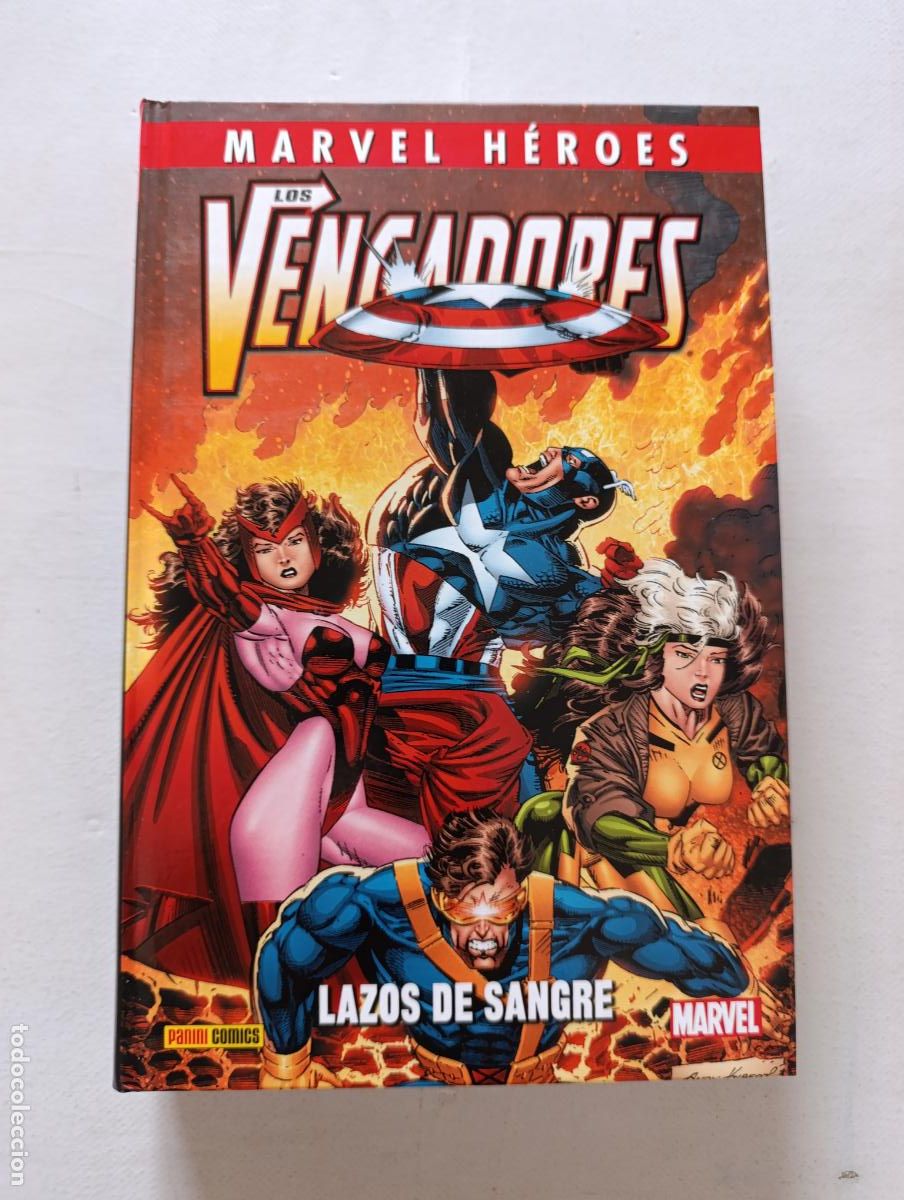 C&oacute;mics: LOS VENGADORES - LAZOS DE SANGRE - MARVEL HEROES - PANINI - TAPA DURA (357)