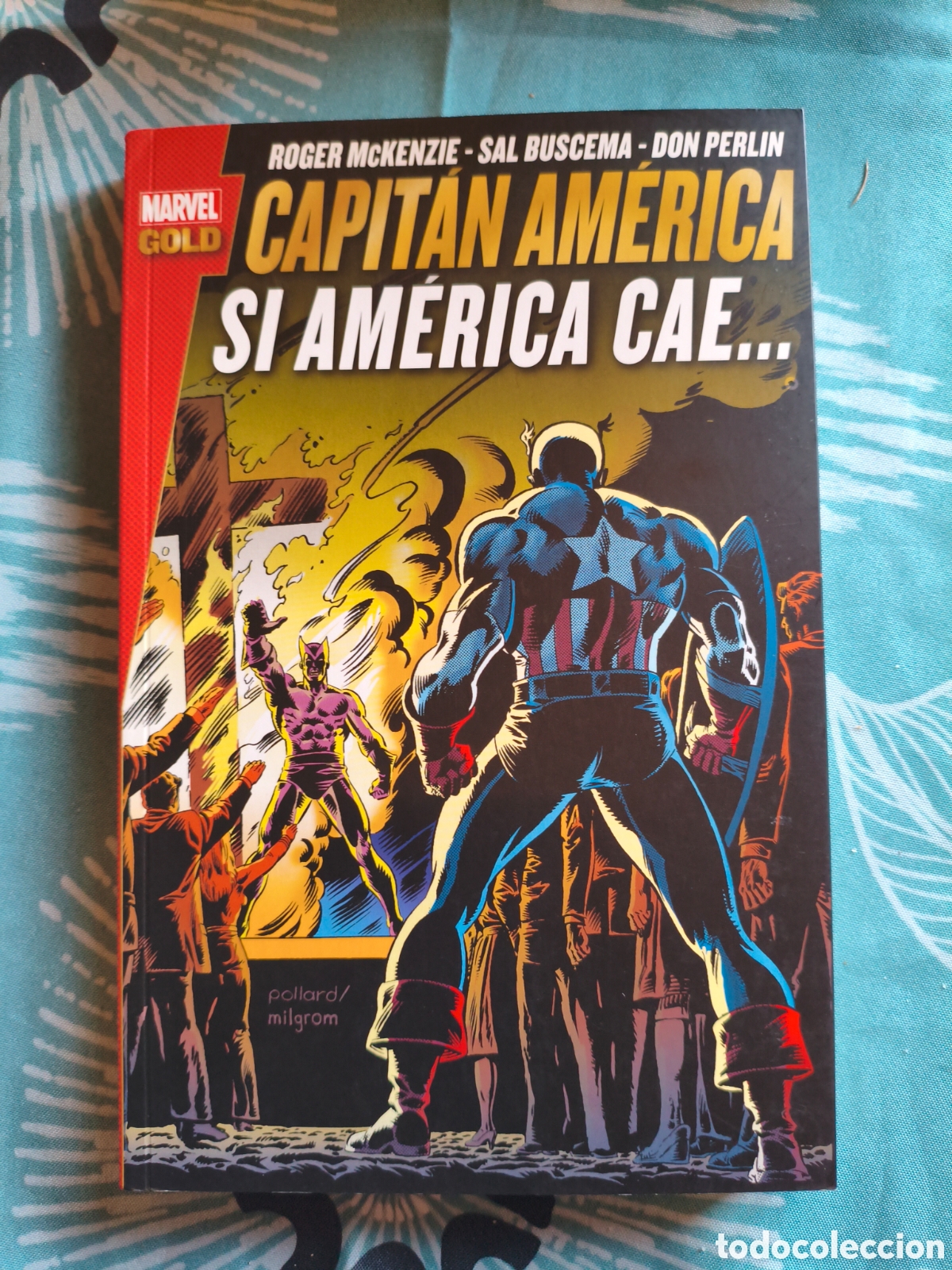 C&oacute;mics: Marvel gold capit&aacute;n Am&eacute;rica Panini si Am&eacute;rica cae - Foto 1