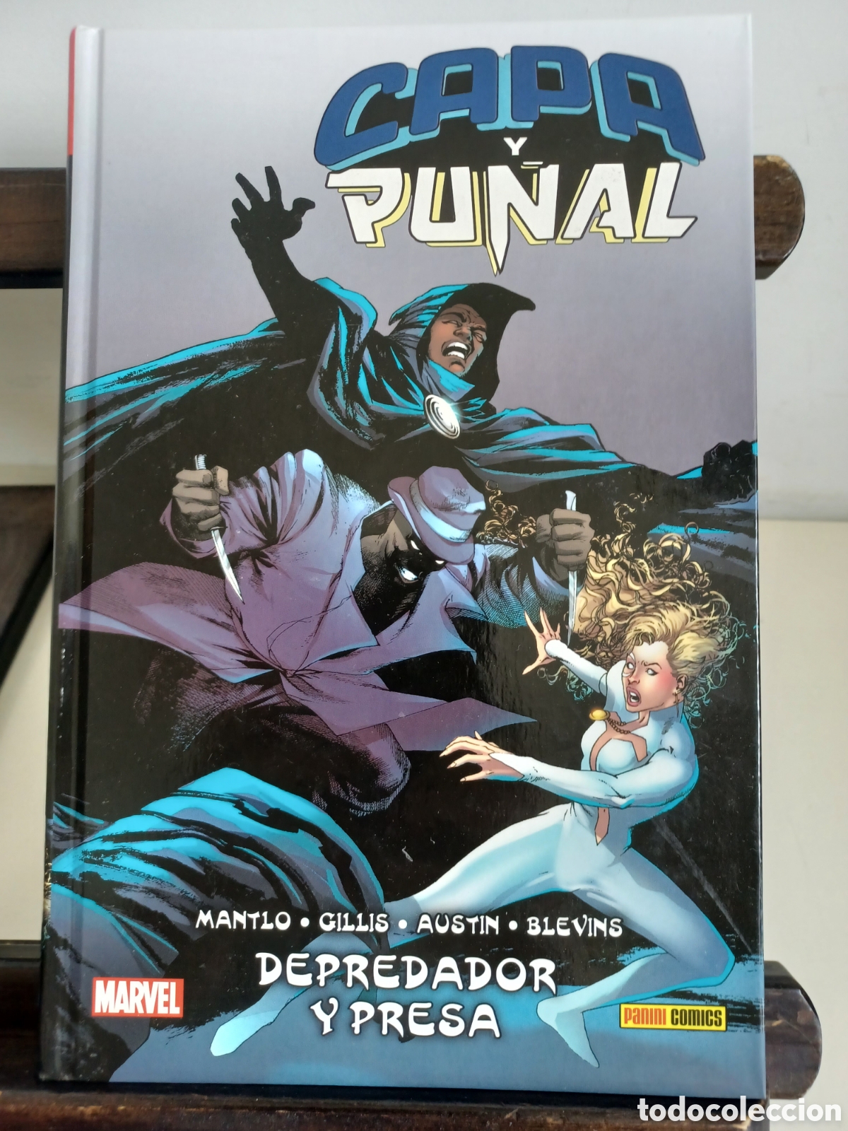 C&oacute;mics: Capa y pu&ntilde;al. Depredador y presa/ 100% Marvel HC/ Panini/ NUEVO A ESTRENAR