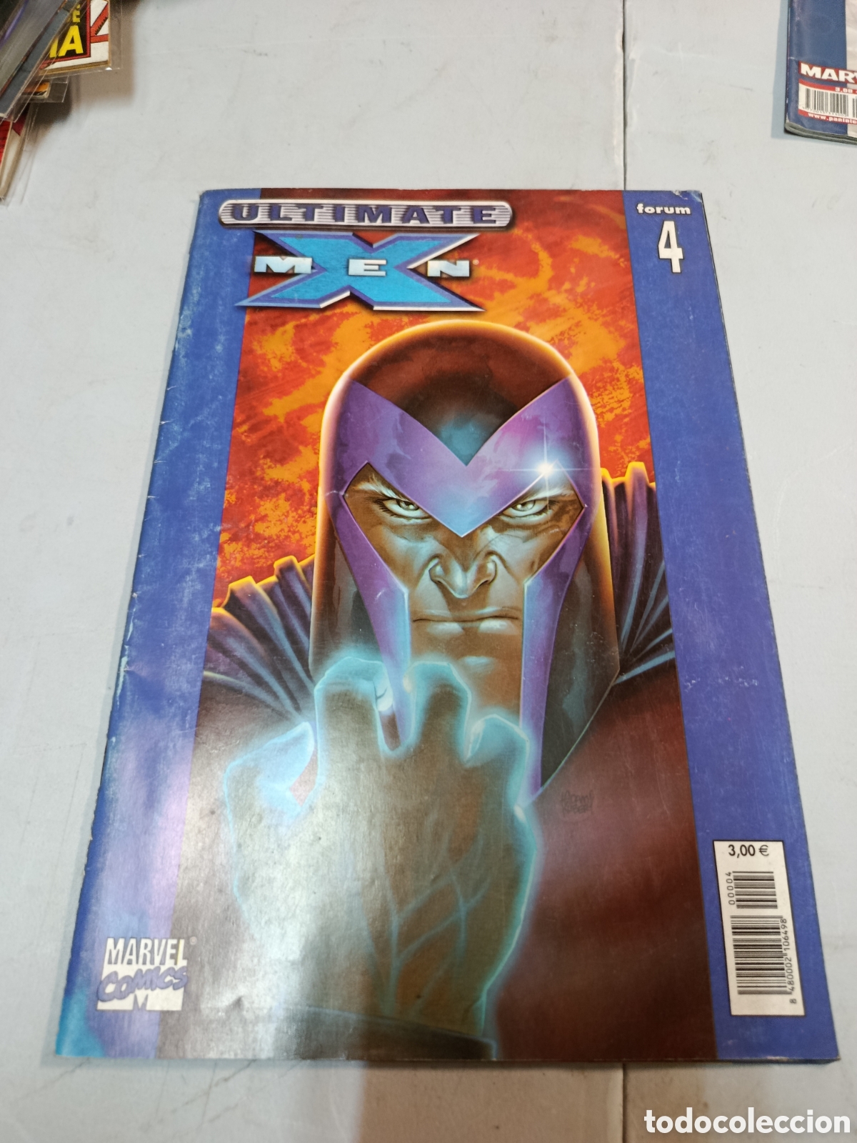 C&oacute;mics: Marvel ultimate Xmen -4