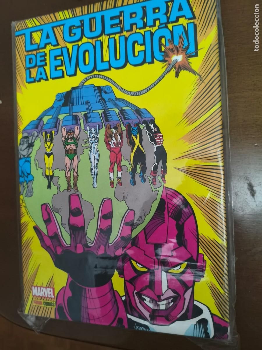 C&oacute;mics: La Guerra de la Evoluci&oacute;n. Marvel Omnibus
