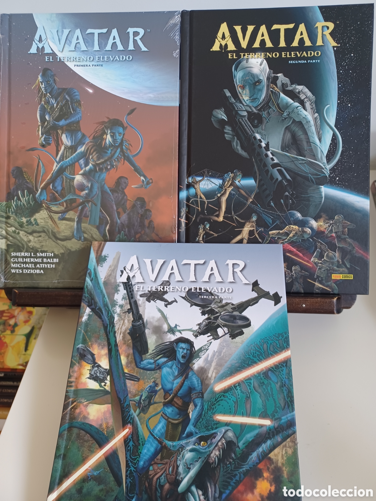 C&oacute;mics: Avatar: el terreno elevado/ Completo 3 tomos/ Panini/ NUEVO A ESTRENAR