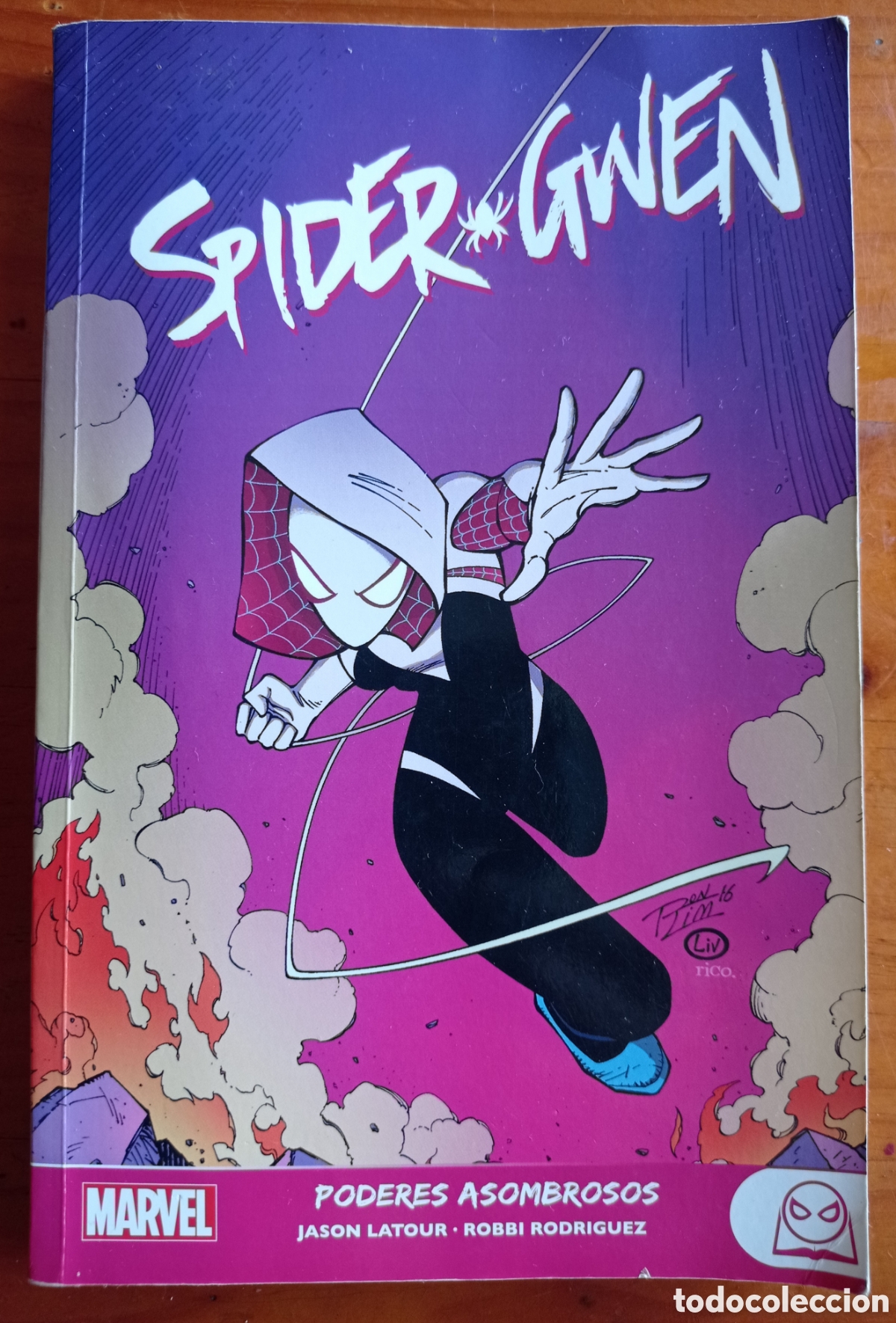 C&oacute;mics: COMIC SPIDER GWEN PODERES ASOMBROSOS