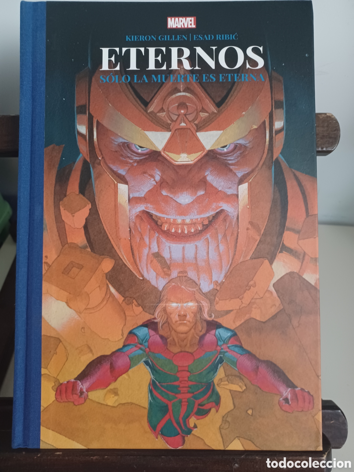 C&oacute;mics: Eternos. S&oacute;lo la muerte es eterna/ Marvel edici&oacute;n de lujo/ NUEVO A ESTRENAR