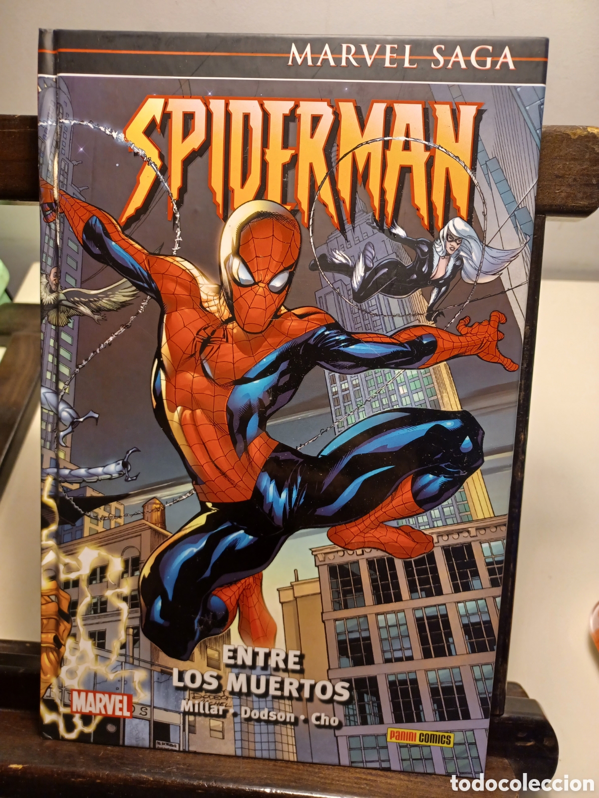 C&oacute;mics: Marvel Knights: Spiderman 1 Entre los muertos/ Panini/ NUEVO A ESTRENAR
