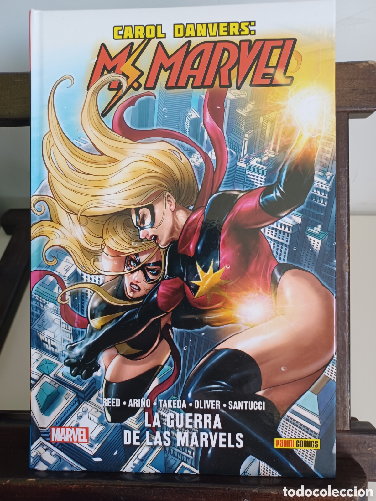 C&oacute;mics: Carol Danvers: Ms Marvel 5 La guerra de las Marvels/ Panini/ NUEVO A ESTRENAR