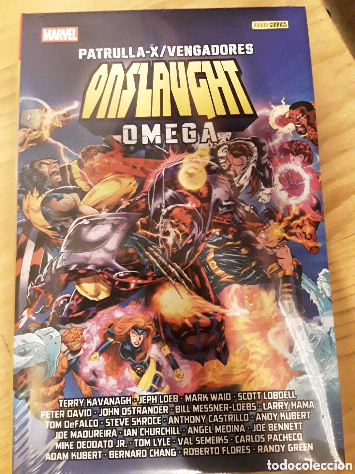 C&oacute;mics: Patrulla-X / Vengadores Onslaught Omega - Panini / Marvel