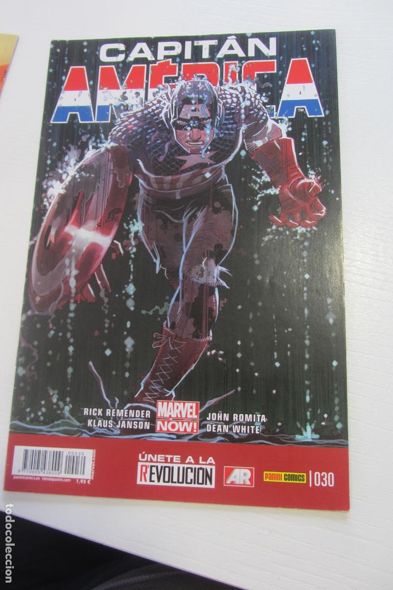 C&oacute;mics: CAPIT&Aacute;N AM&Eacute;RICA V8 N&ordm; 30 (2014) PANINI ARX253