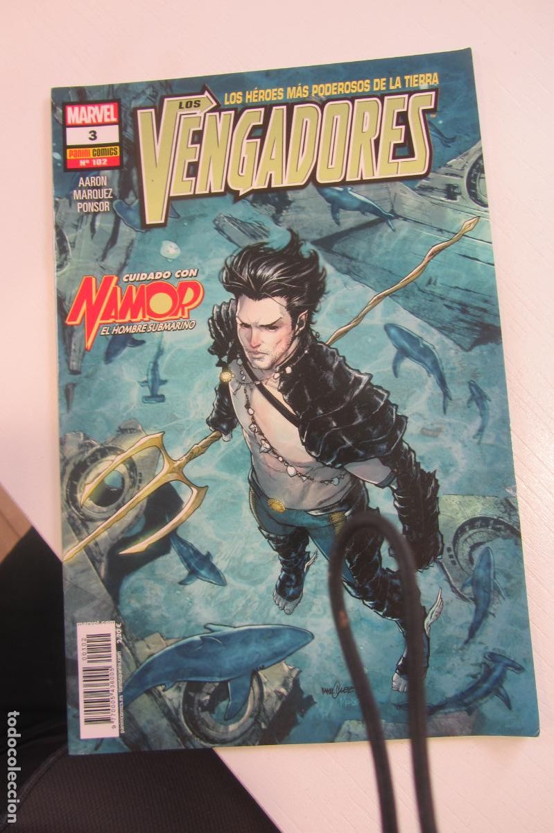 C&oacute;mics: LOS VENGADORES VOL.4 N&ordm; 102 / 3 LOS DEFENSORES DE LAS PROFUNDIDADES ( 2011/&hellip; ) MARVEL PANINI arx184