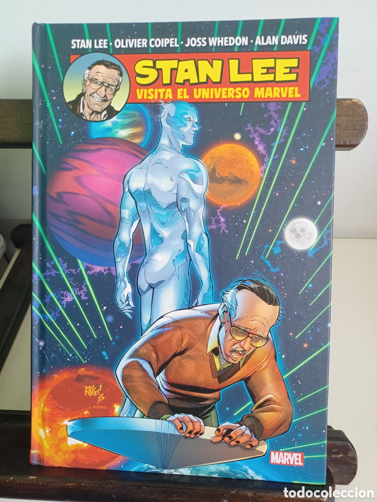 C&oacute;mics: Stan Lee visita el Universo Marvel/ Panini/ NUEVO A ESTRENAR