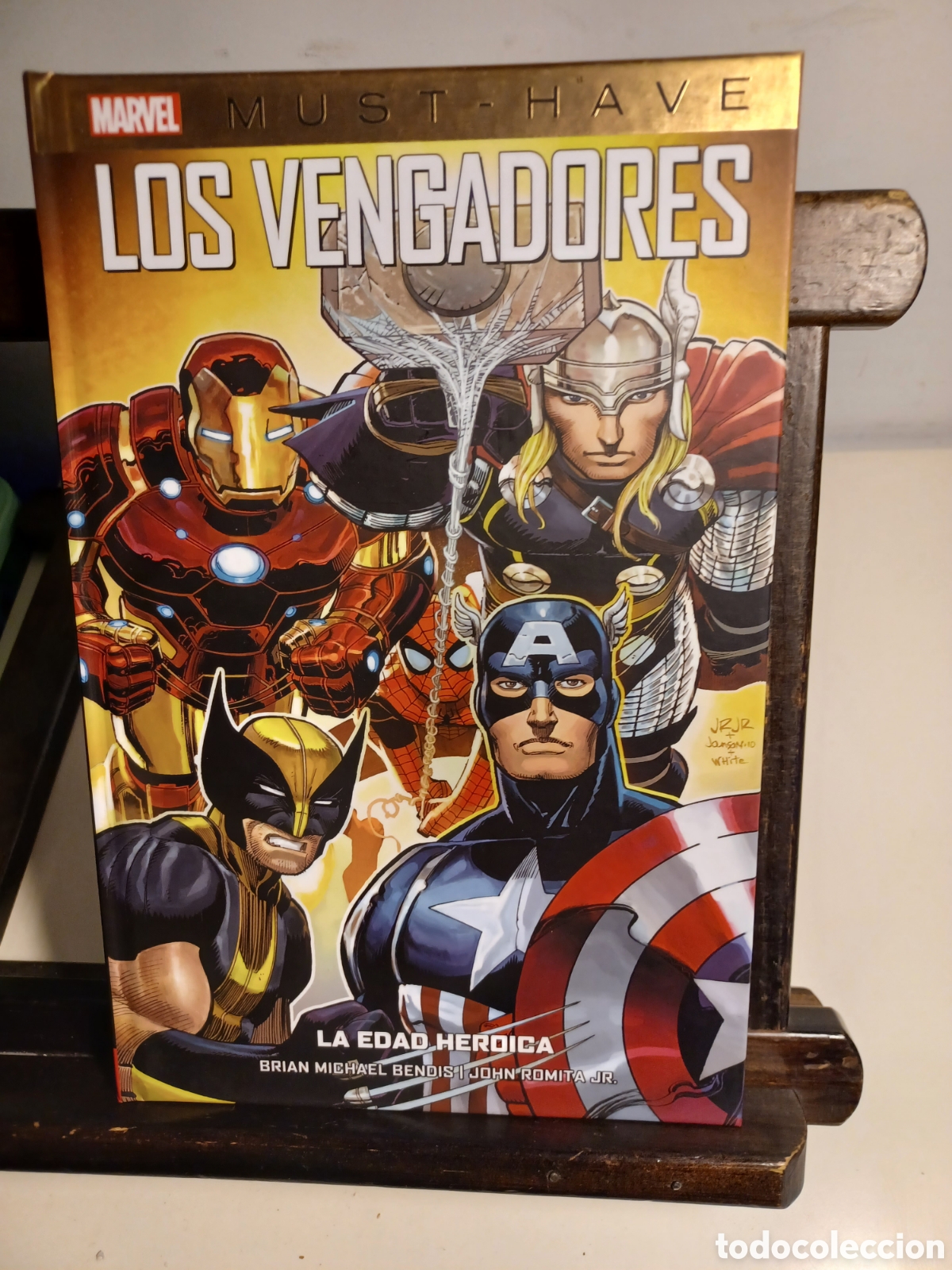 C&oacute;mics: Los Vengadores 1 La Edad Heroica/ Marvel Must-have/ Panini/ NUEVO A ESTRENAR
