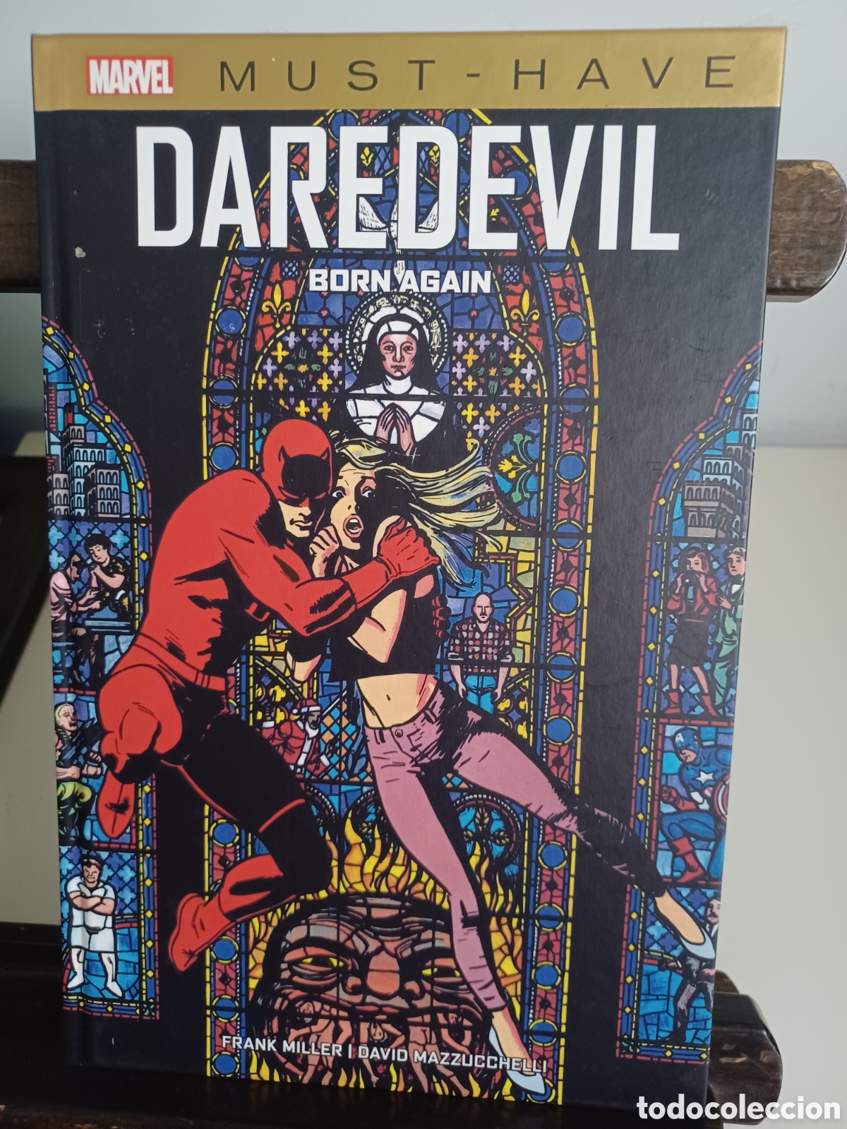 C&oacute;mics: Daredevil. Born again/ Marvel Must-have/ Panini/ NUEVO A ESTRENAR