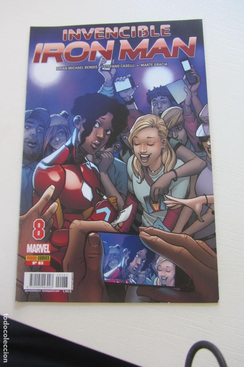 C&oacute;mics: INVENCIBLE IRON MAN VOL.2 N.83 / 8 IRONHEART ( 2011/&hellip; ) PANINI BUEN ESTADO arx302