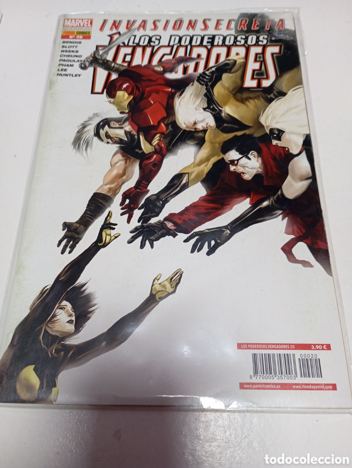 C&oacute;mics: Los poderosos vengadores numero 20