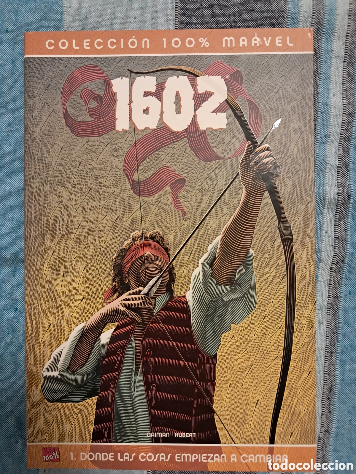C&oacute;mics: 1602 Tomo 1. Colecci&oacute;n 100% Marvel.