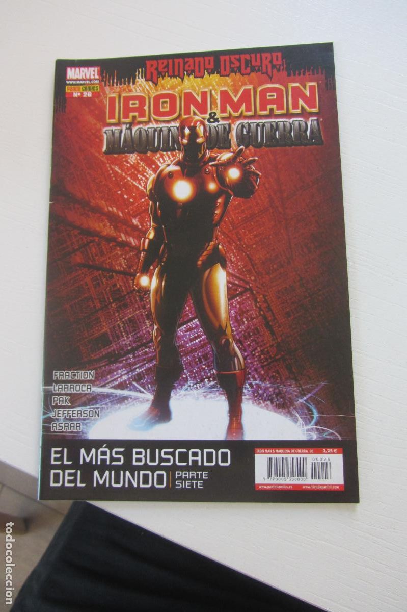 C&oacute;mics: IRON MAN & M&Aacute;QUINA DE GUERRA N&ordm; 26 REINADO OSCURO EL M&Aacute;S BUSCADO DEL MUNDO ( 2008/2011 PANINI ARX73