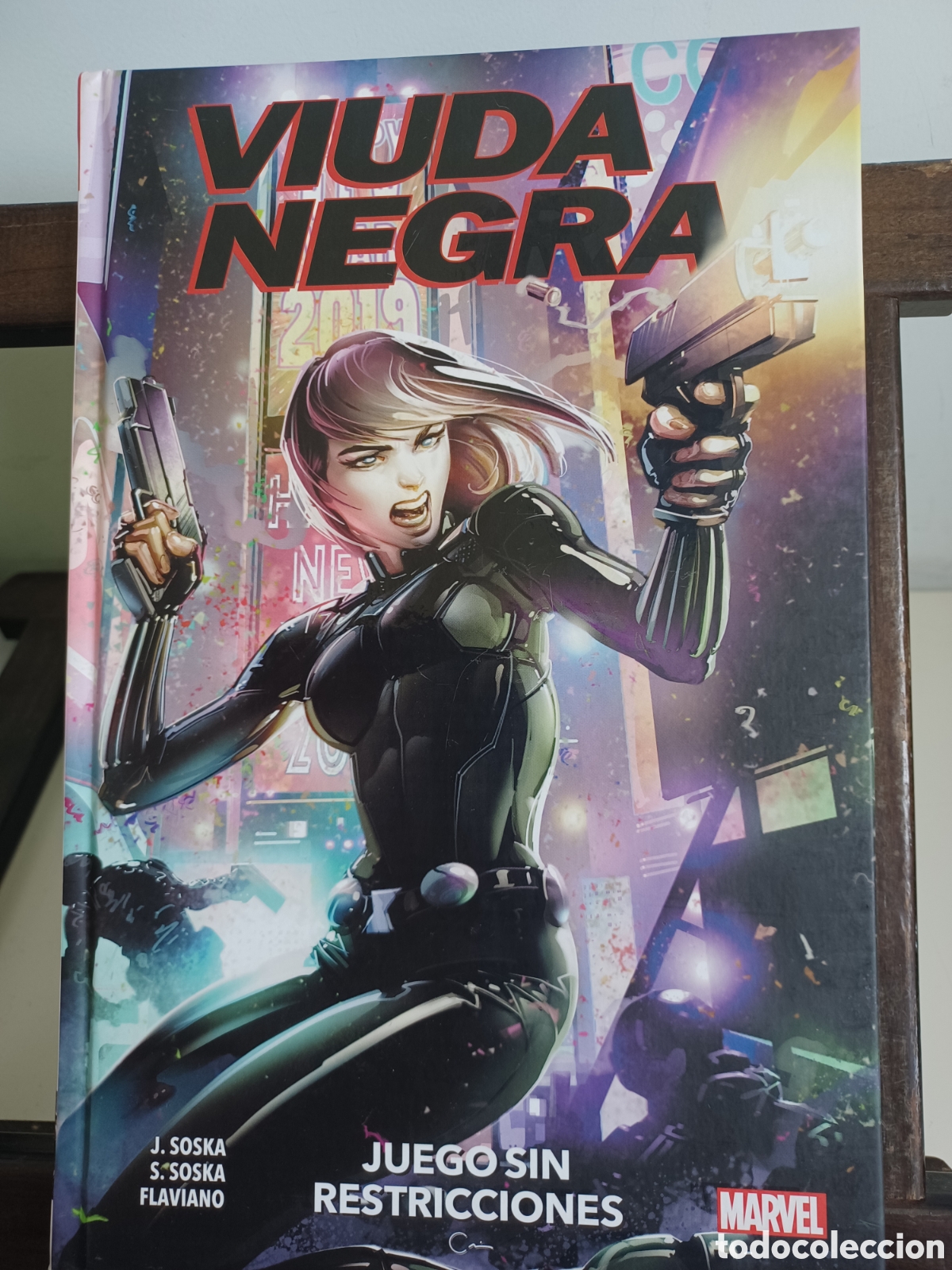 C&oacute;mics: Viuda Negra. Juego sin restricciones/ 100% Marvel HC/ Panini/ NUEVO A ESTRENAR