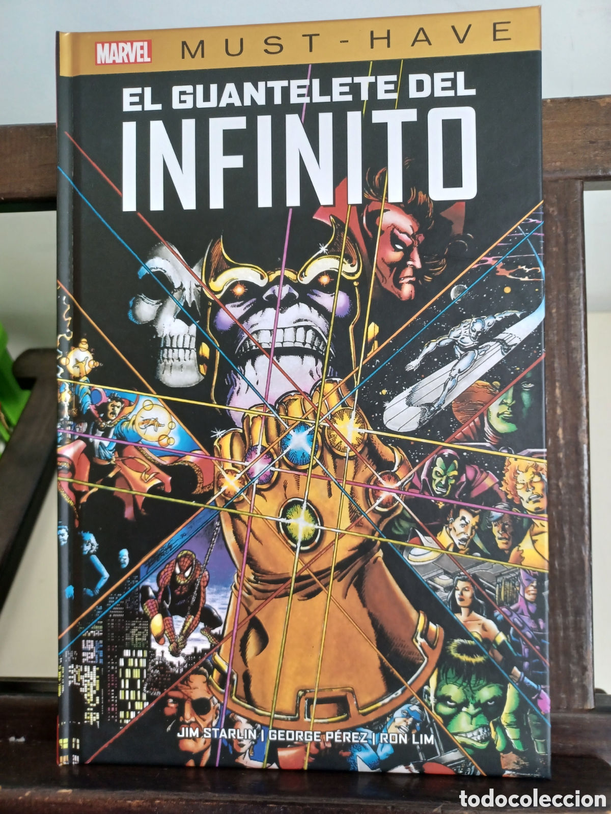 C&oacute;mics: El guantelete del infinito/ Jim Starlin/ Marvel Must-have/ Panini/ NUEVO A ESTRENAR