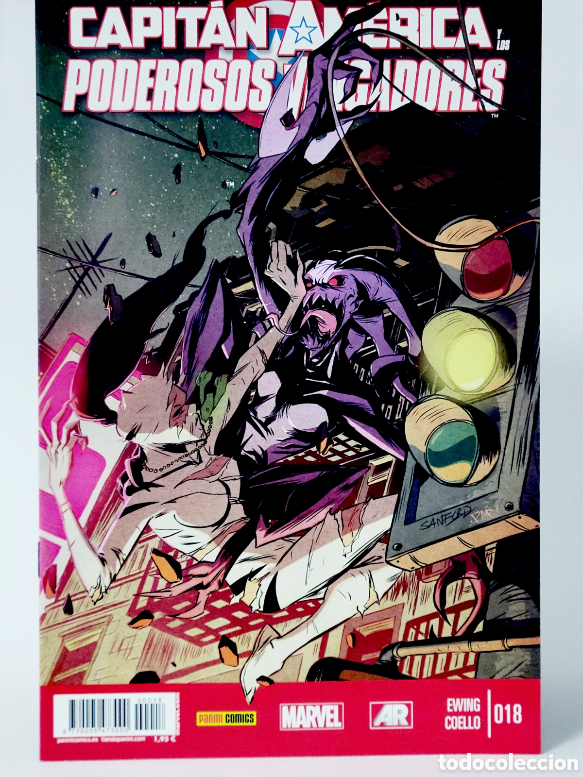C&oacute;mics: C&Oacute;MIC CAPITAN AM&Eacute;RICA PODEROSOS VENGADORES 18 AXIS PANINI MARVEL GRAPA DE KIOSCO