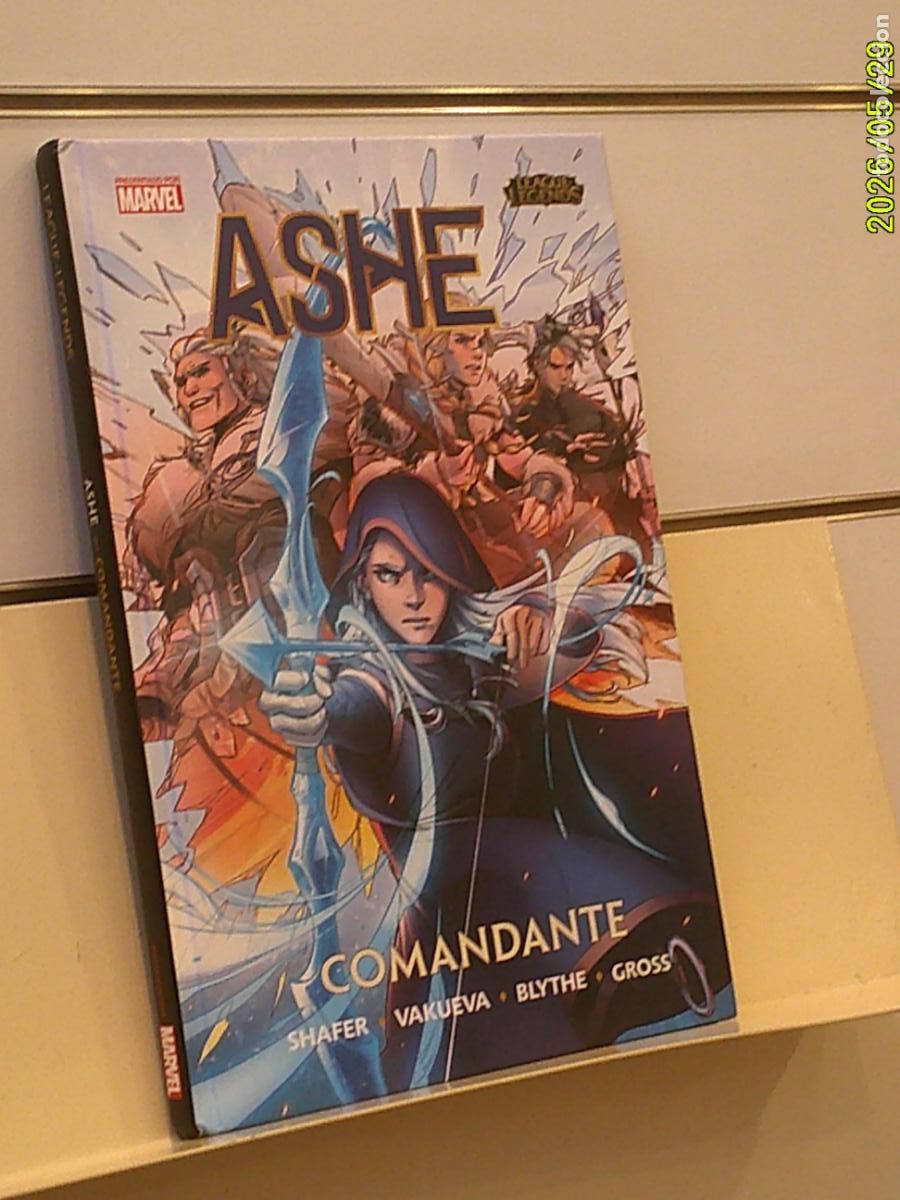 C&oacute;mics: LEAGUE OF LEGENDS ASHE COMANDANTE MARVEL - PANINI OFERTA