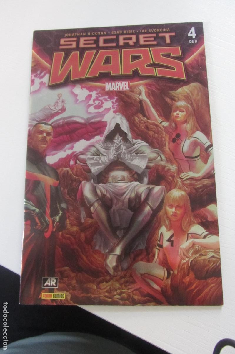 C&oacute;mics: SECRET WARS N&ordm; 4 - PORTADA ALEX ROSS - MARVEL PANINI BUEN ESTADO arx90