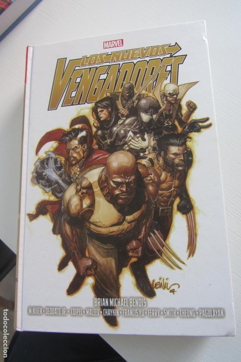C&oacute;mics: LOS NUEVOS VENGADORES DE BRIAN MICHAEL BENDIS 2 MARVEL OMNIBUS