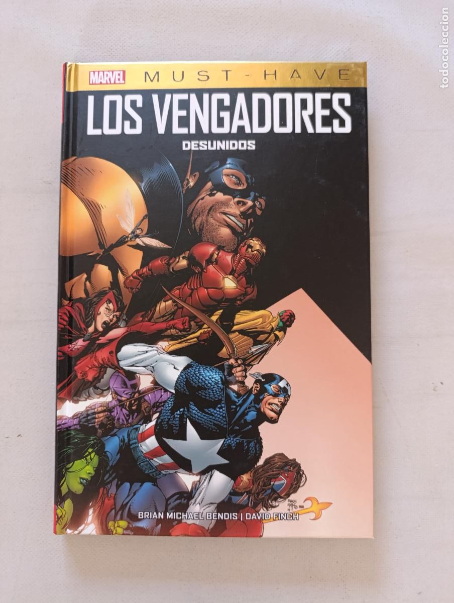 C&oacute;mics: LOS VENGADORES - DESUNIDOS - MARVEL MUST-HAVE - PANINI - TAPA DURA (8Kw)