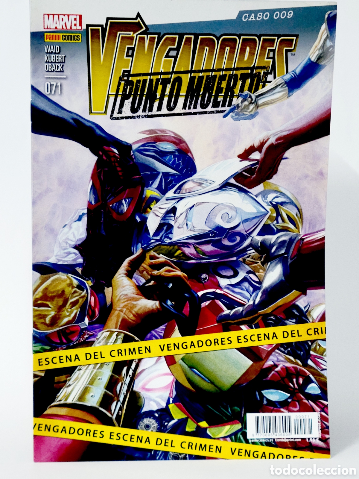 C&oacute;mics: C&Oacute;MIC VENGADORES 71 PUNTO MUERTO SAM WILSON CASO 009 PANINI MARVEL VOLUMEN GRAPA DE KIOSCO
