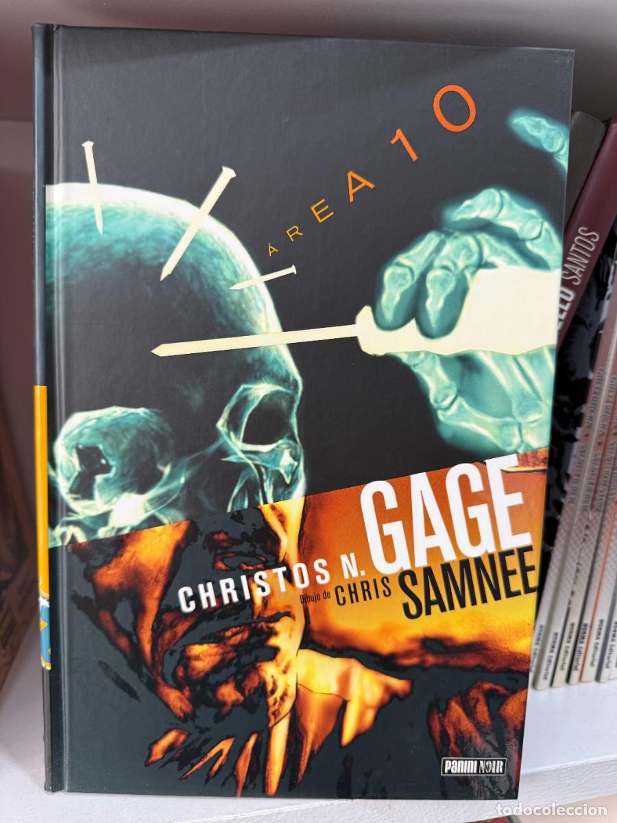C&oacute;mics: &Aacute;rea 10 - Christos N. Gage y Chris Samnee - Panini Noir Tapa Dura