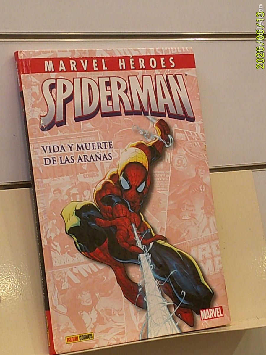 C&oacute;mics: MARVEL HEROES SPIDERMAN VIDA Y MUERTE DE LAS ARA&Ntilde;AS TOMO TAPA DURA - PANINI OFERTA
