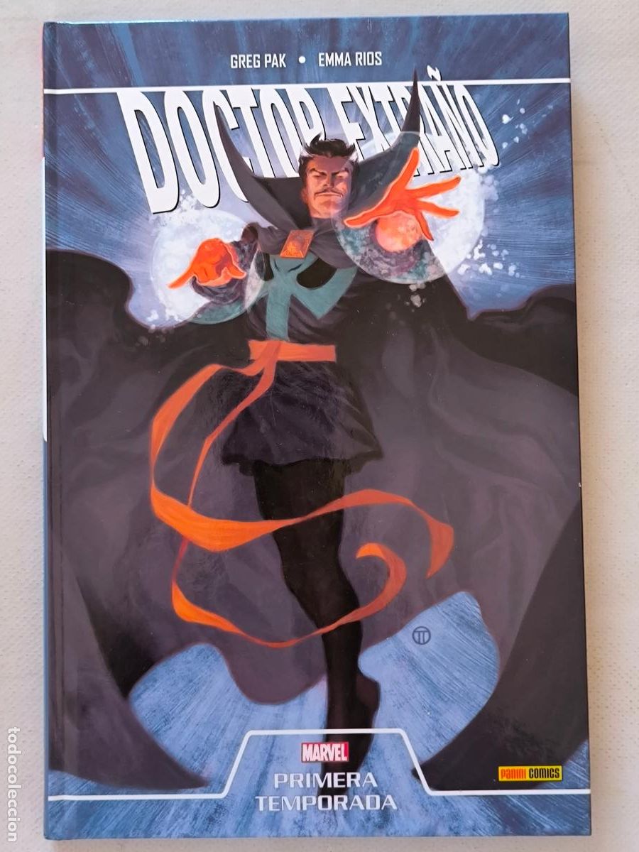 C&oacute;mics: DOCTOR EXTRA&Ntilde;O - PRIMERA TEMPORADA - MARVEL - PANINI - TAPA DURA (AS)