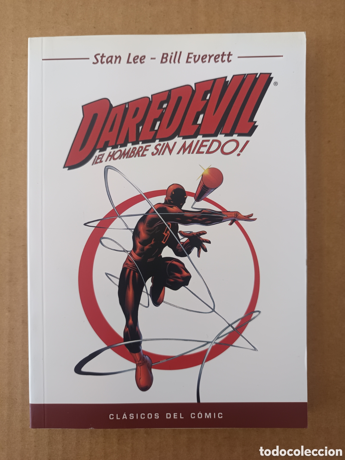 C&oacute;mics: Cl&aacute;sicos del C&oacute;mic: Daredevil, por Stan Lee y Bill Everett (Panini, 2005).