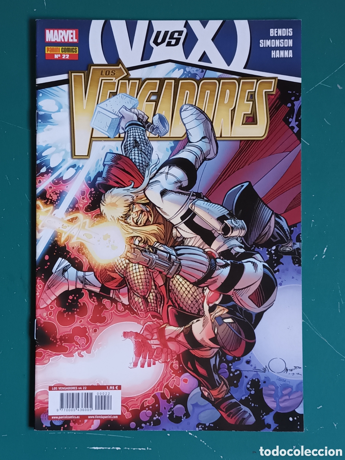 C&oacute;mics: Los vengadores vol.4 N&ordm; 22 PANINI - MARVEL 2012 VvsX