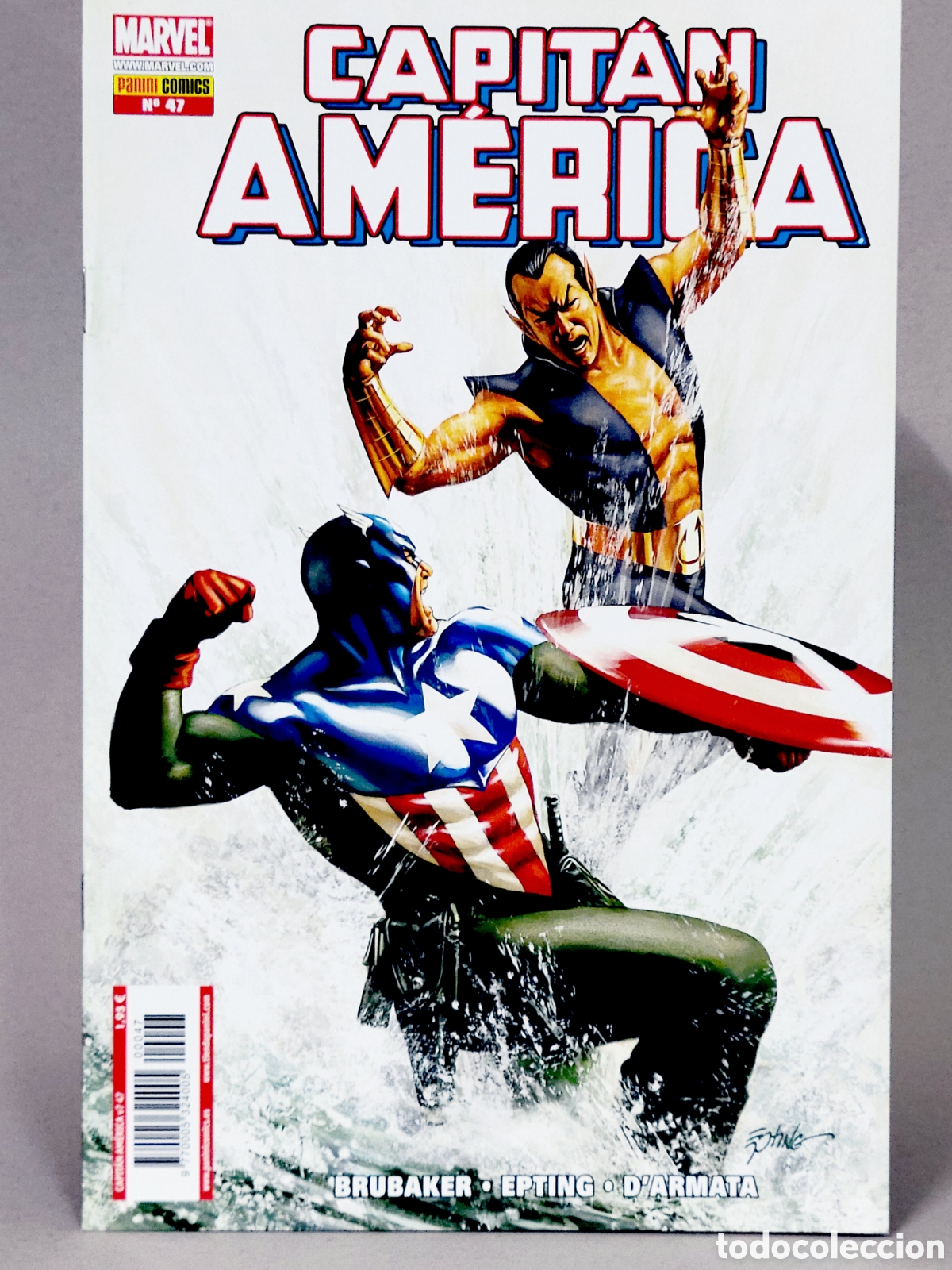 C&oacute;mics: C&Oacute;MIC CAPITAN AMERICA 47 VOL.7 PANINI MARVEL GRAPA VOLUMEN DE KIOSCO