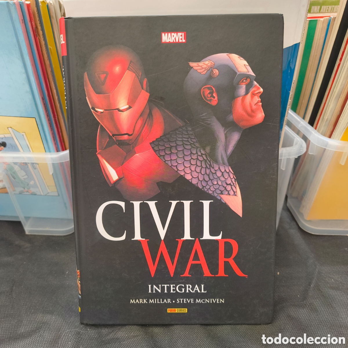 C&oacute;mics: Civil war. Integral. Marvel. Panini C&oacute;mics