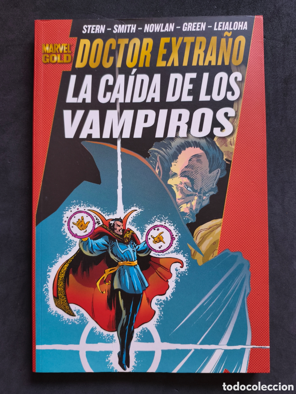 C&oacute;mics: Marvel Gold. Doctor Extra&ntilde;o: La ca&iacute;da de los vampiros