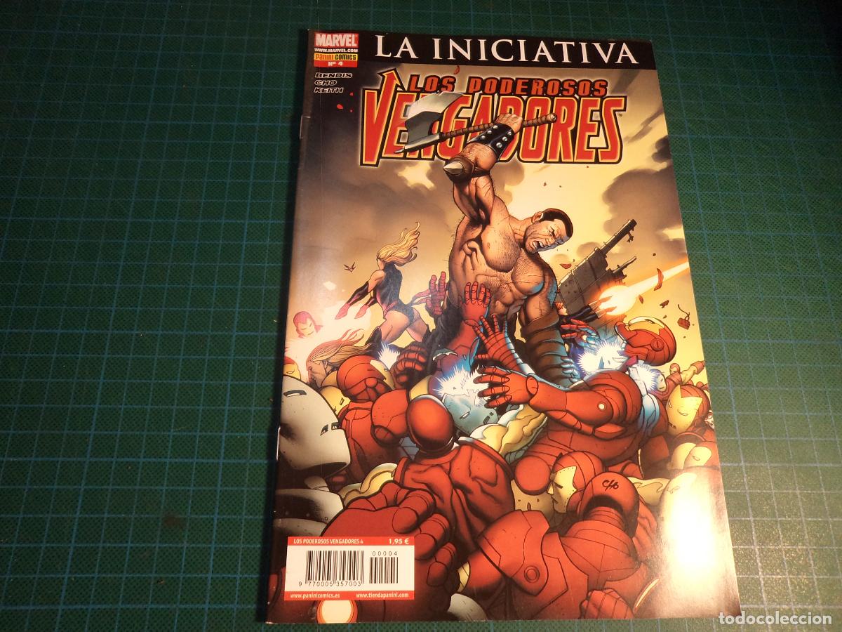 C&oacute;mics: Los Poderosos Vengadores. N&ordm; 4. Panini.