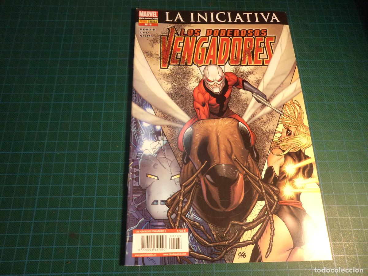C&oacute;mics: Los Poderosos Vengadores. N&ordm; 5. Panini.