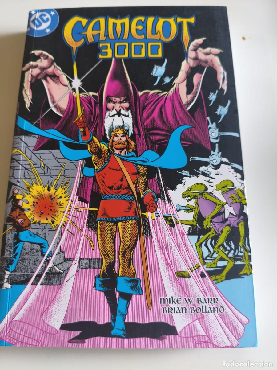 Fumetti: Archivos Dc3: Camelot 3000 - Mike W. Bar y Brian Bolland Panini 2025
