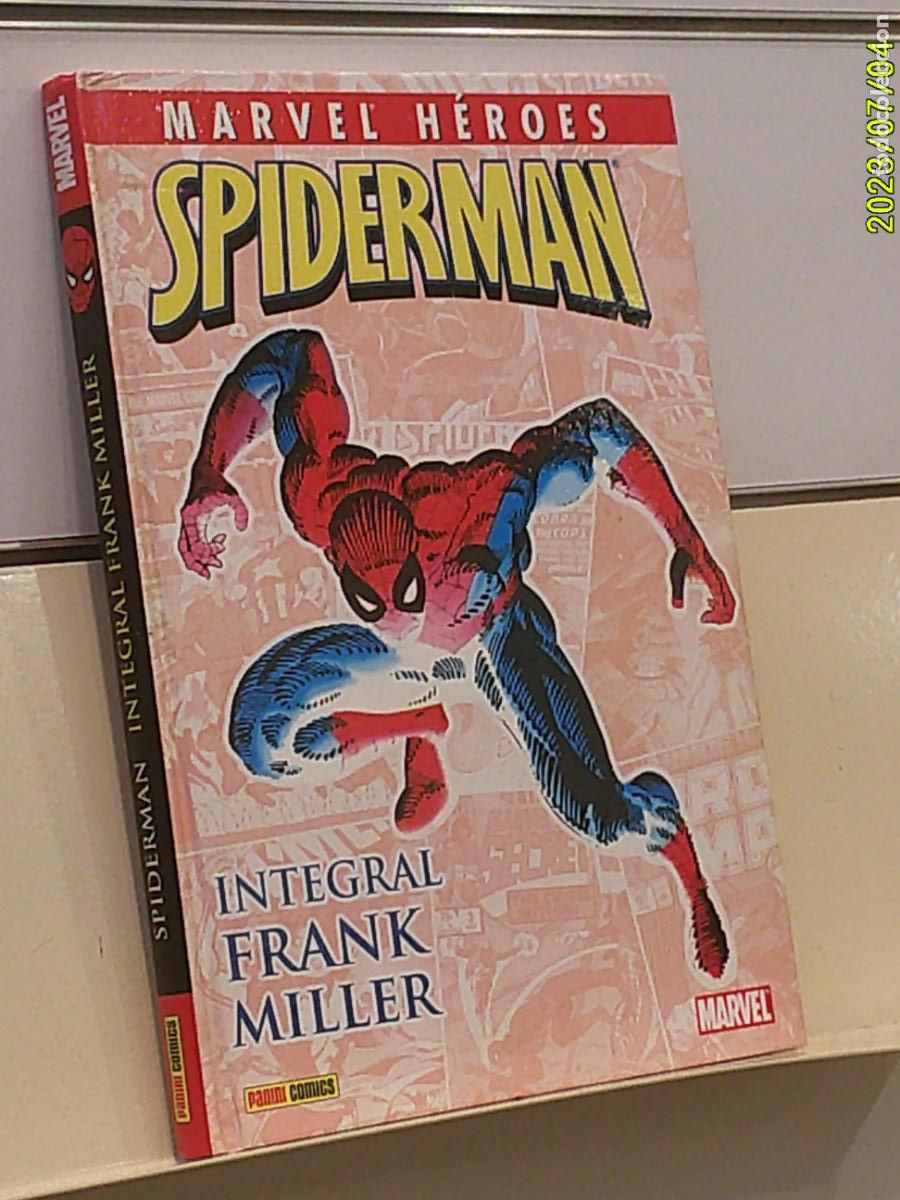 C&oacute;mics: MARVEL HEROES SPIDERMAN INTEGRAL FRANK MILLER TOMO TAPA DURA - PANINI OFERTA
