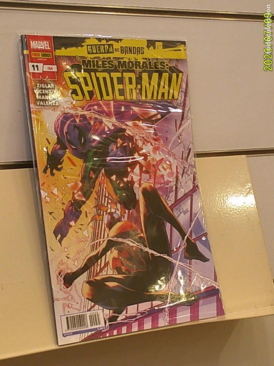 C&oacute;mics: MILES MORALES: SPIDER-MAN N&ordm; 11-64 GUERRA DE BANDAS MARVEL - PANINI