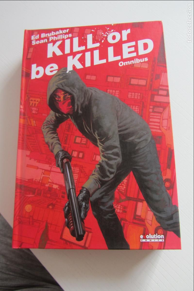 C&oacute;mics: KILL OR BE KILLED OMNIBUS - BRUBAKER ED EVOLUTION PANINI