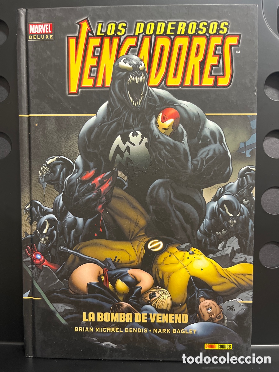 C&oacute;mics: LOS PODEROSOS VENGADORES N.2 LA BOMBA VENENO MARVEL DELUXE ( 2012/2013 )
