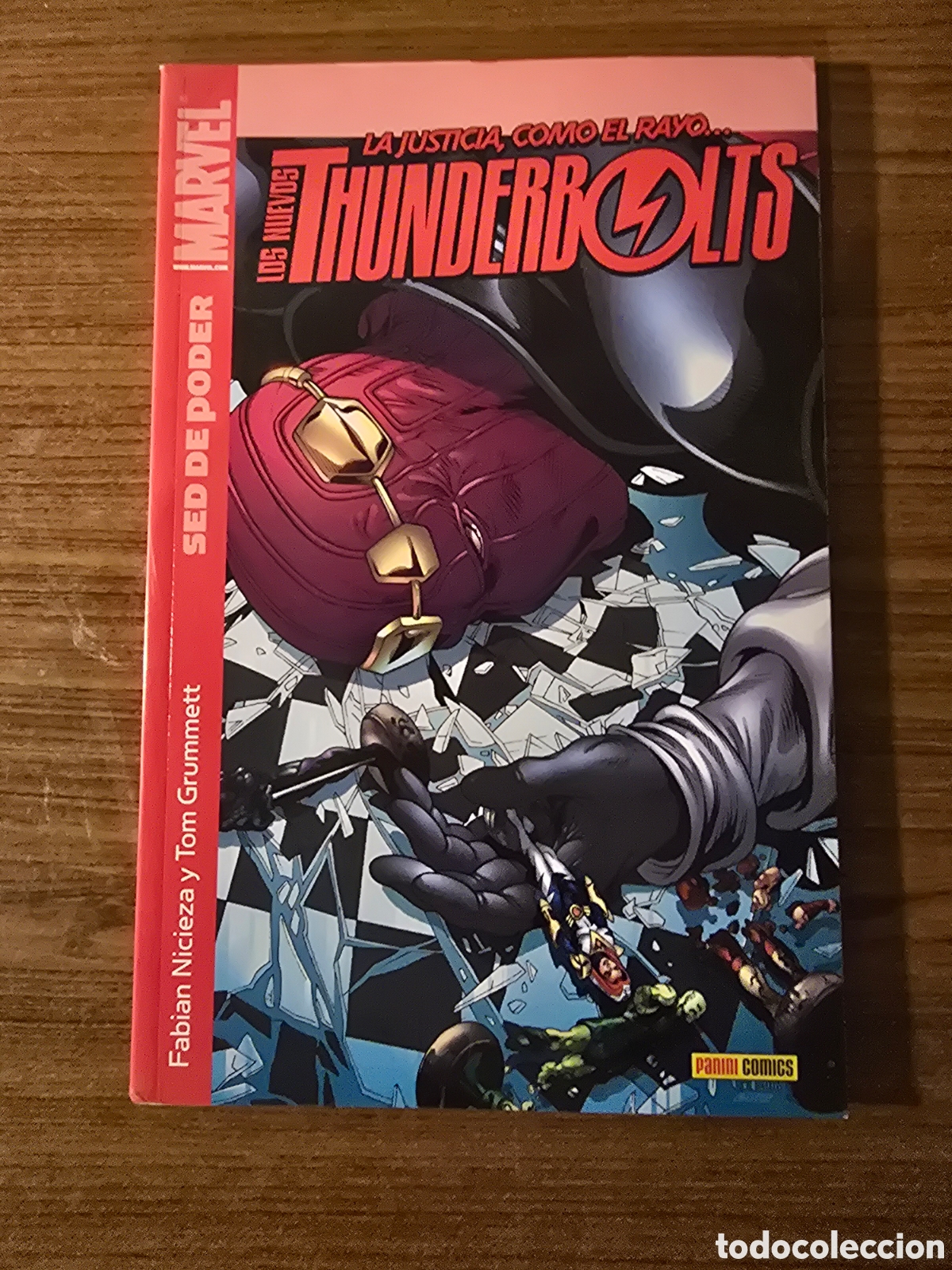 C&oacute;mics: LOS NUEVOS THUNDERBOLTS,MARVEL,(PANINI COMICS)