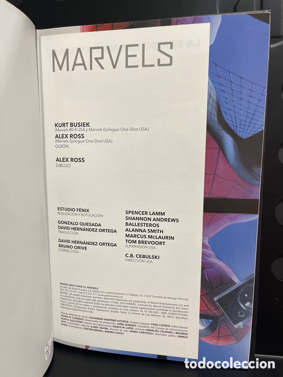 C&oacute;mics: MARVEL MUST HAVE N.32 MARVELS de KURT BUSIEK ( 2020/&hellip; ) - Foto 3