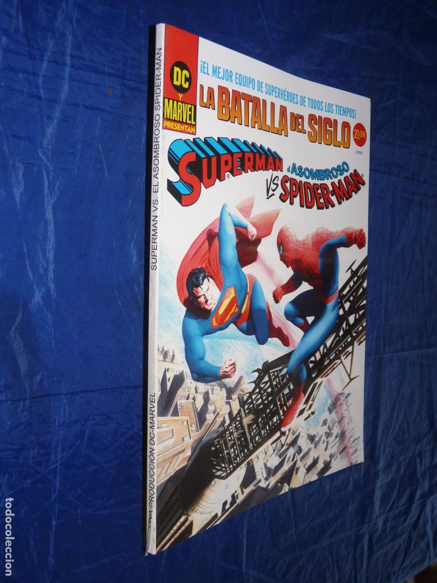 C&oacute;mics: Superman vs el asombroso Spiderman Panini OREFSLL