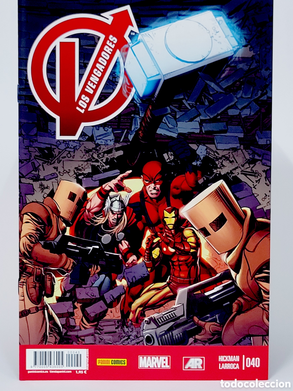 C&oacute;mics: C&Oacute;MIC LOS VENGADORES 40 VOL.4 PANINI VOLUMEN MARVEL GRAPA DE KIOSCO