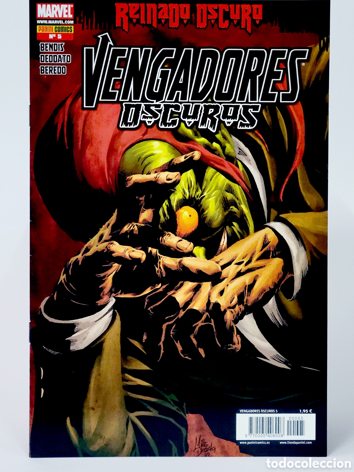 C&oacute;mics: C&Oacute;MIC VENGADORES OSCUROS 5 REINADO OSCURO PANINI MARVEL GRAPA DE KIOSCO