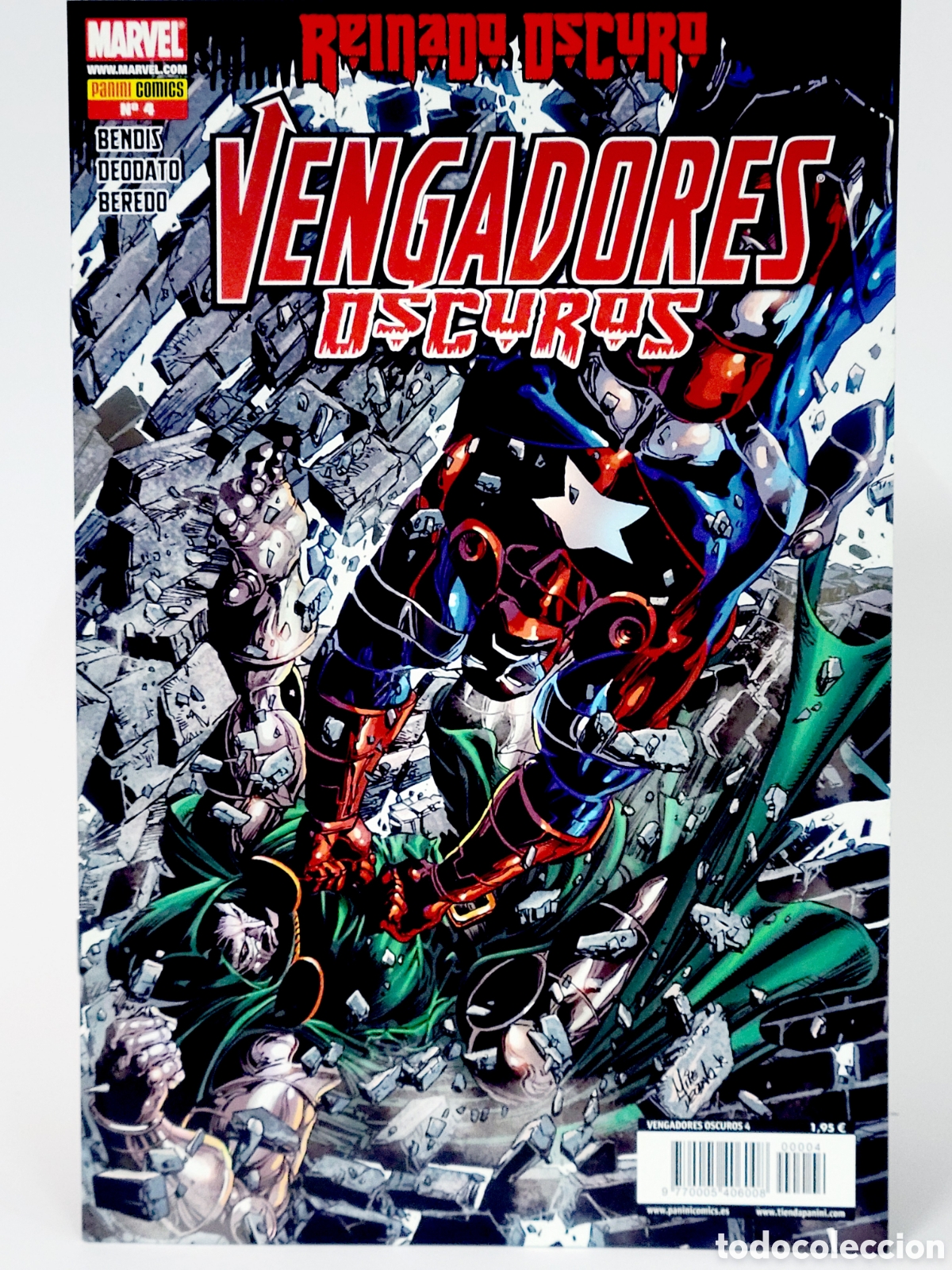 C&oacute;mics: C&Oacute;MIC VENGADORES OSCUROS 4 REINADO OSCURO PANINI MARVEL GRAPA DE KIOSCO